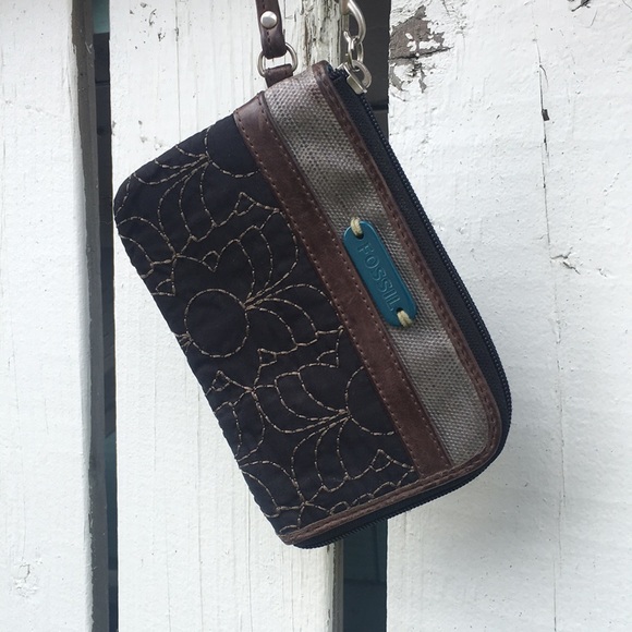 FOSSIL Wristlet brown embroidered blue logo - Picture 5 of 12